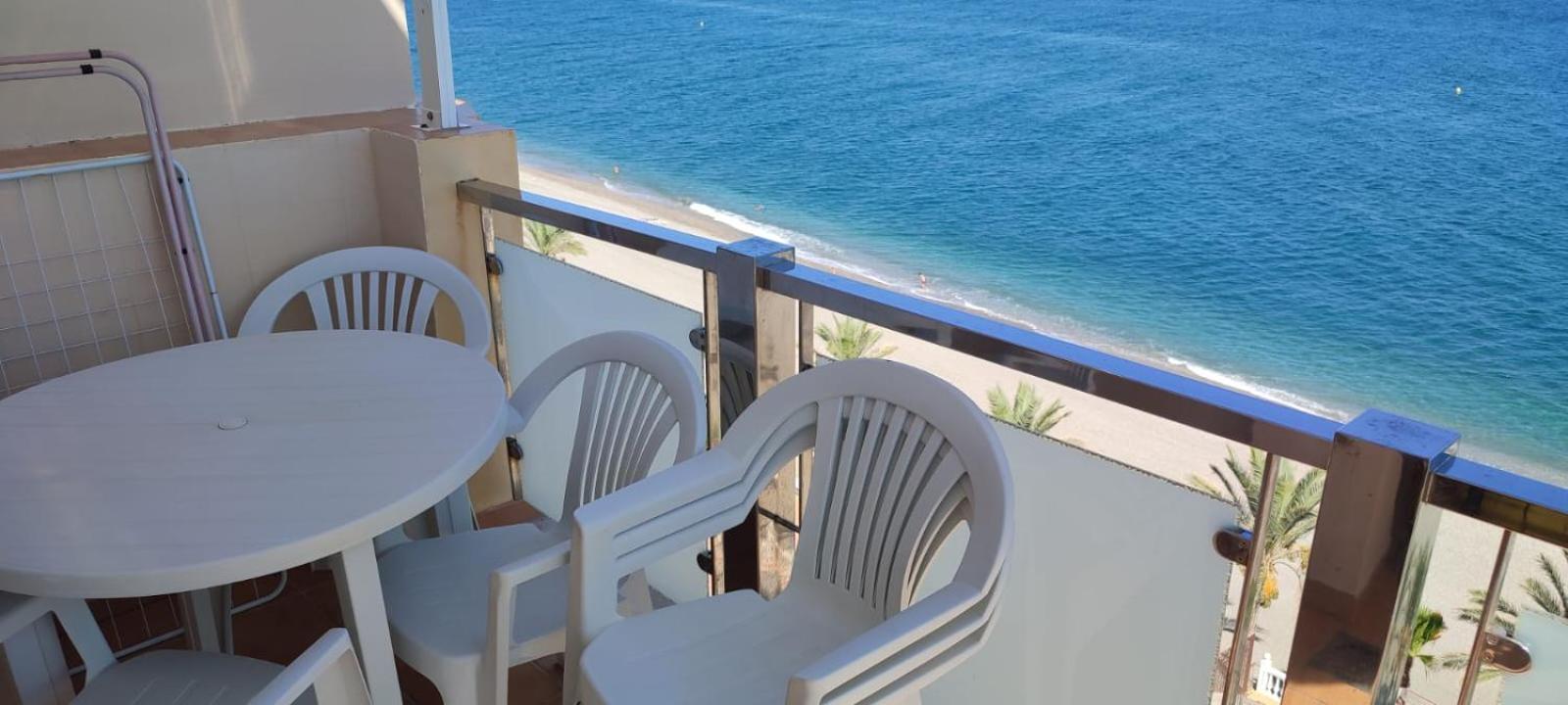 Duplex Castell De Ferro Apartment Exterior photo